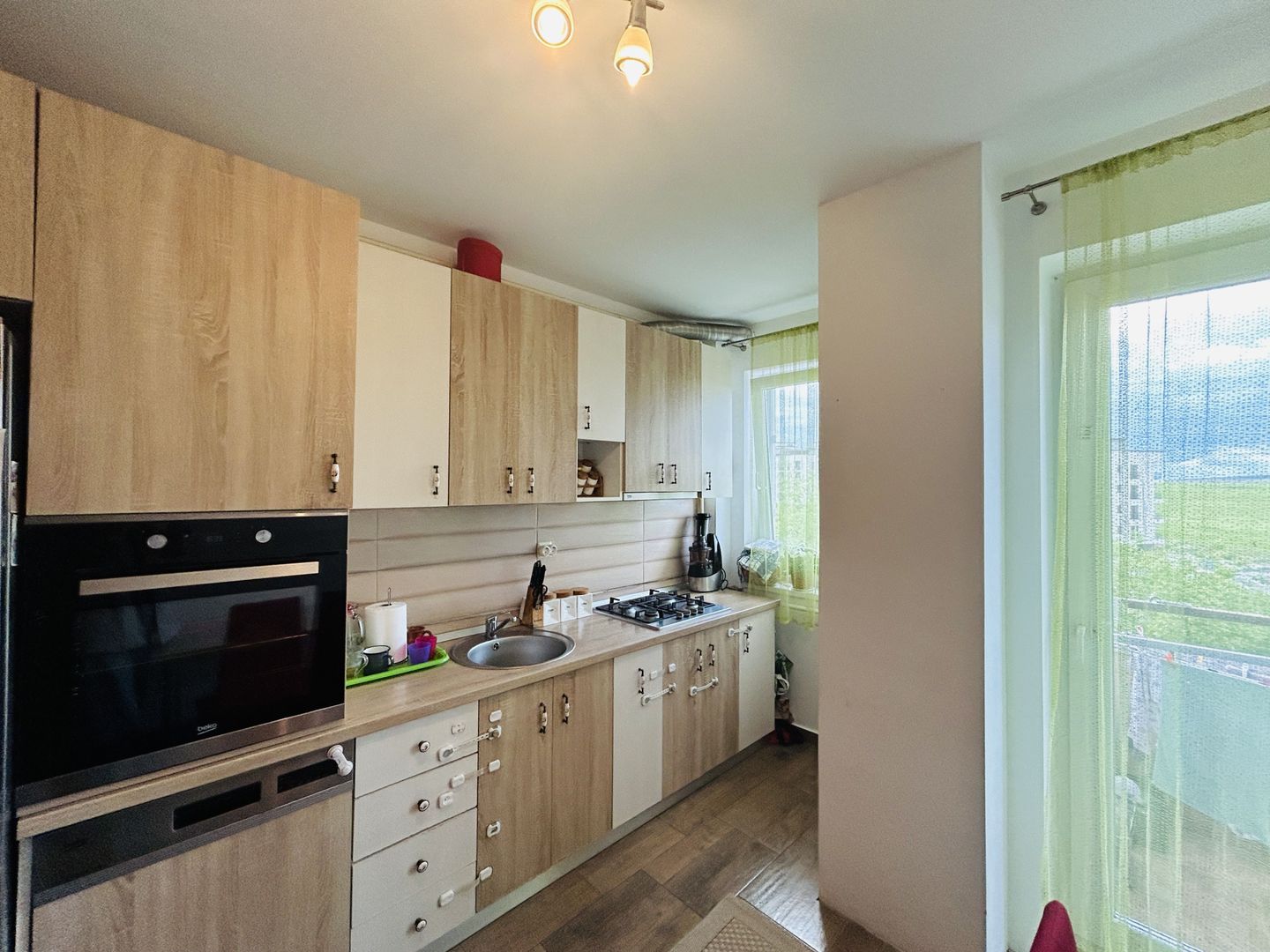 Apartament 2 camere, parcare subterana, zona Turnisor Sibiu - Poză 11