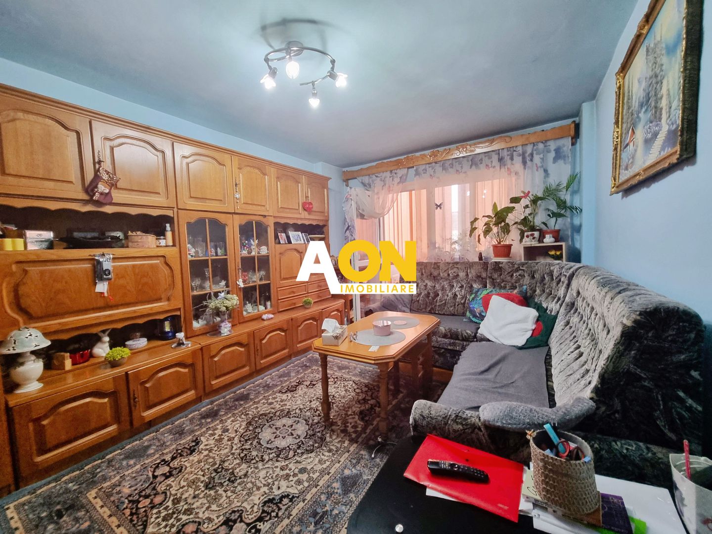 Apartament 3 camere, 2 bai, Cetate, zona Liceului Sportiv - Poză 2