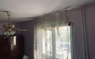 Apartament de 3 camere, 54 mp, in Sagului-Piata Doina - Poză 3