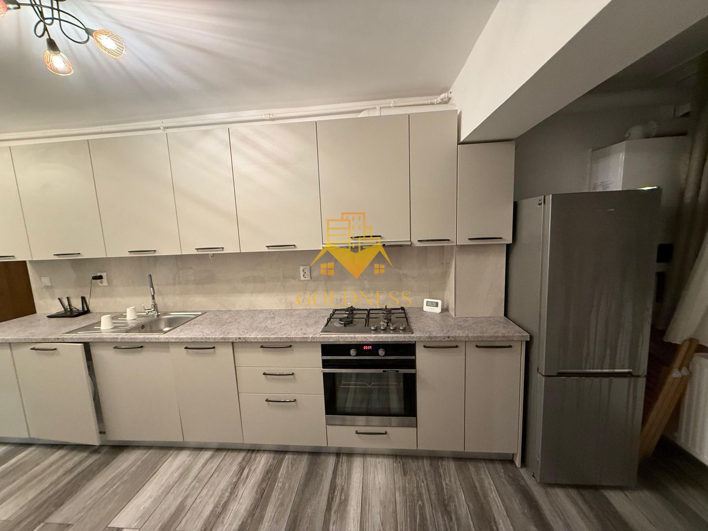 2 camere decomandate, balcon, Mega Image, Piata Marasti, Panemar - Poză 2