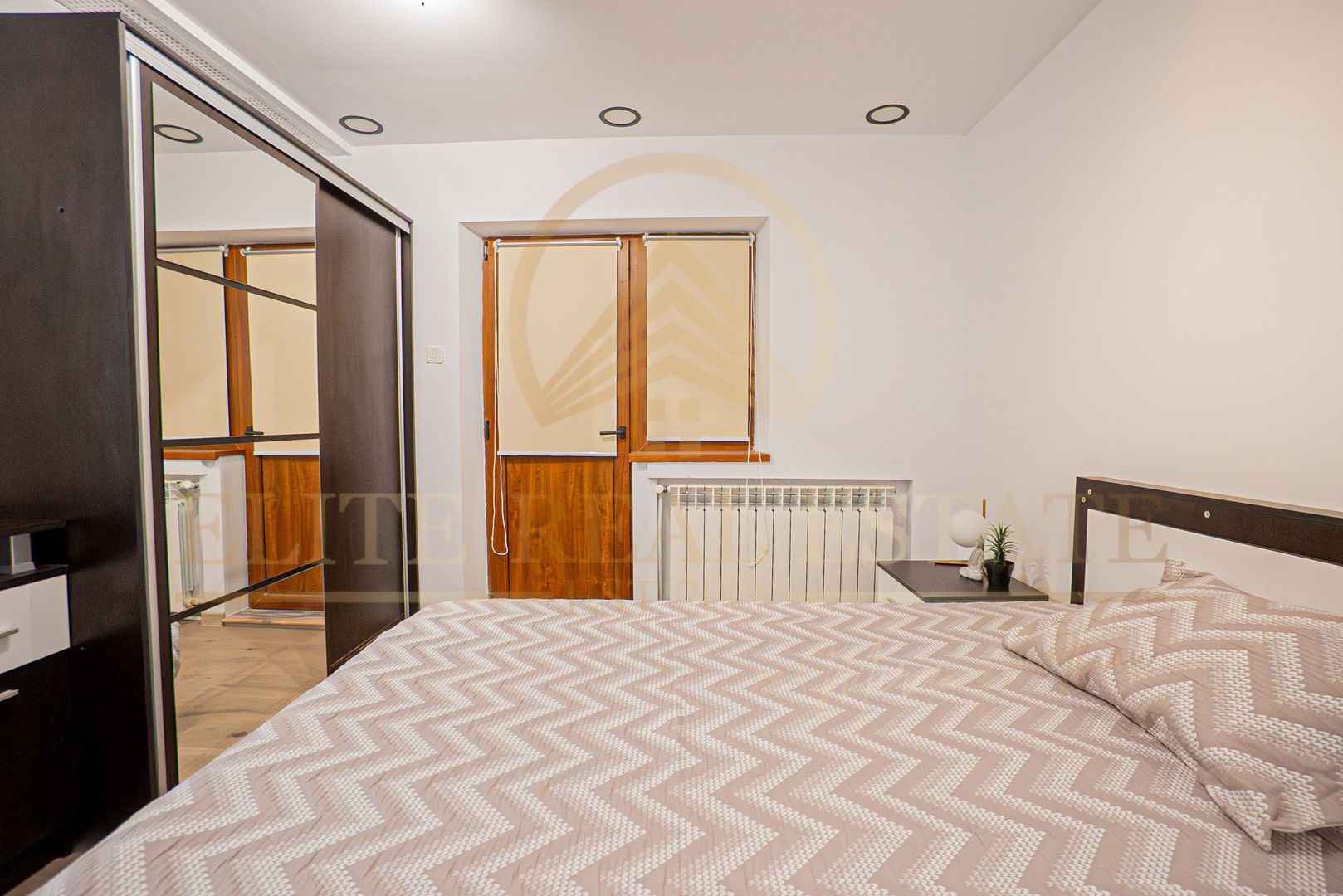 Vânzare apartament cu 2 camere, mobilat si utilat in zona Garii - Poză 14