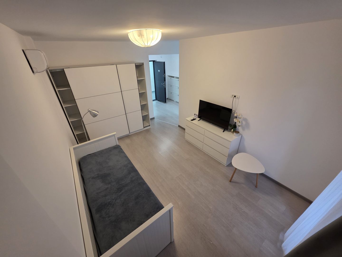 Garsoniera decomandata Berceni metrou - Biruintei - Poză 2