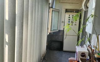 Apartament cu 3 camere/ 67mp/ zona Tatarasi - Poză 6