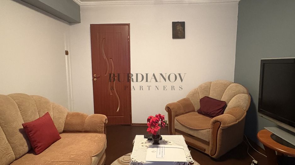 Apartament cu 3 camere - Ferdinand- Str. Avrig - Metrou Piața Iancului - Poză 1