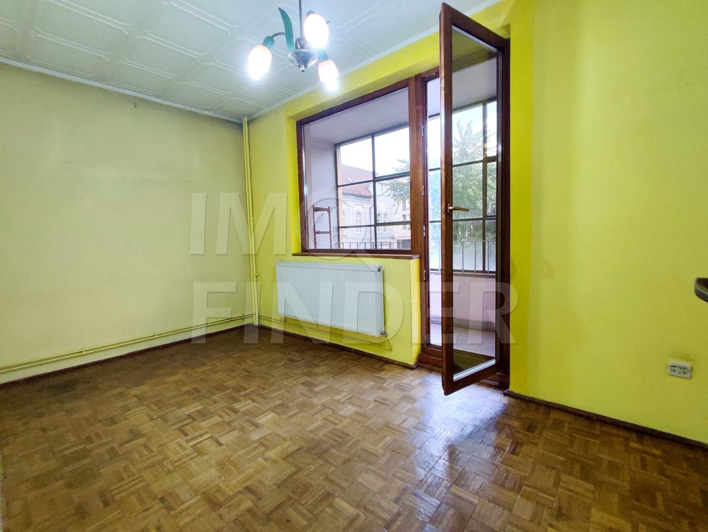 2 camere  etajul 1 zona strazii Horea - Poză 1