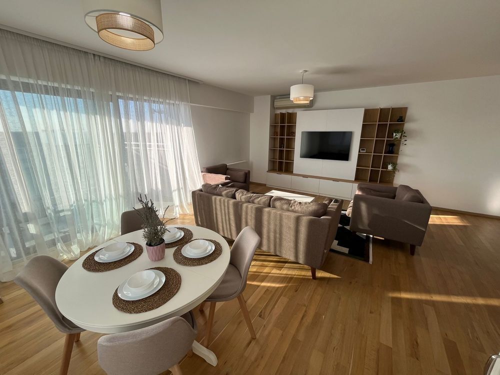 Apartament  Upground, 3 camere, prima inchiriere - Poză 1