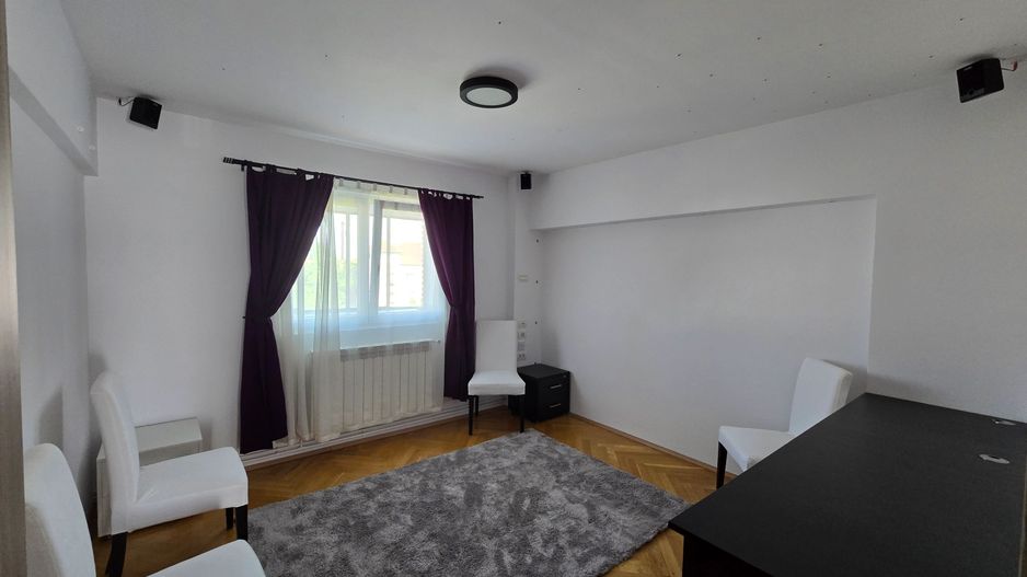 Apartament 3 camere,  Zona Lipovei, Decomandat, 72mp utili, Garaj cu CF - Poză 4