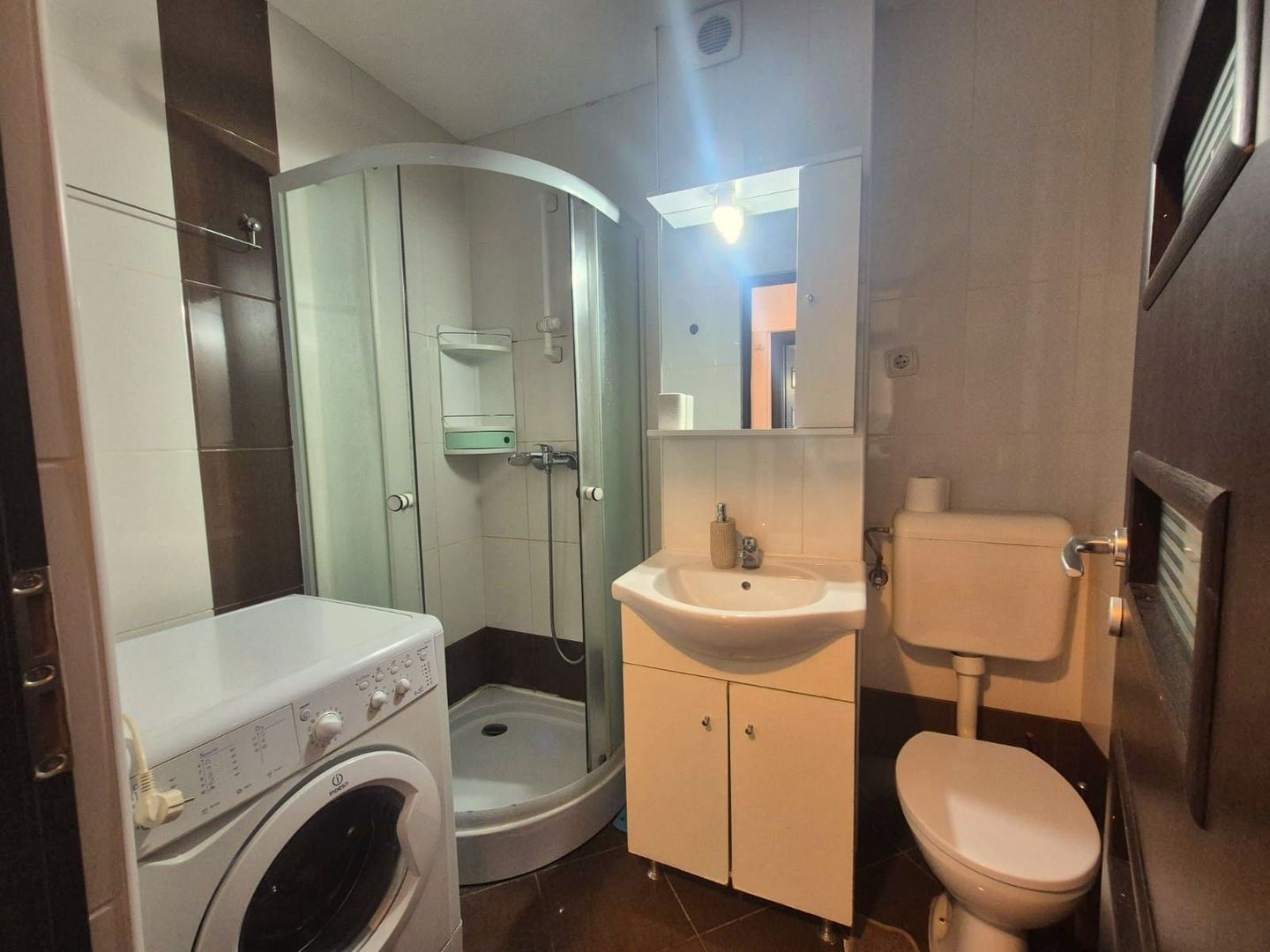 Zona Gemenii, apartament tip studio - Poză 6
