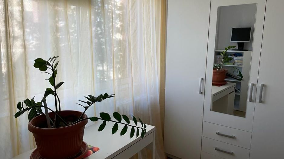 Apartament 2camere, mobilat complet, 50m metrou Drumul Taberei - Poză 3