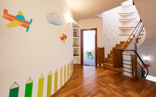 Vila de inchiriat | pretabil gradinita sau after school| Parcul Carol - Poză 12