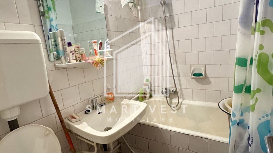 Apartament luminos, bine întreținut cu 3 camere, Carpați 1 - Poză 15