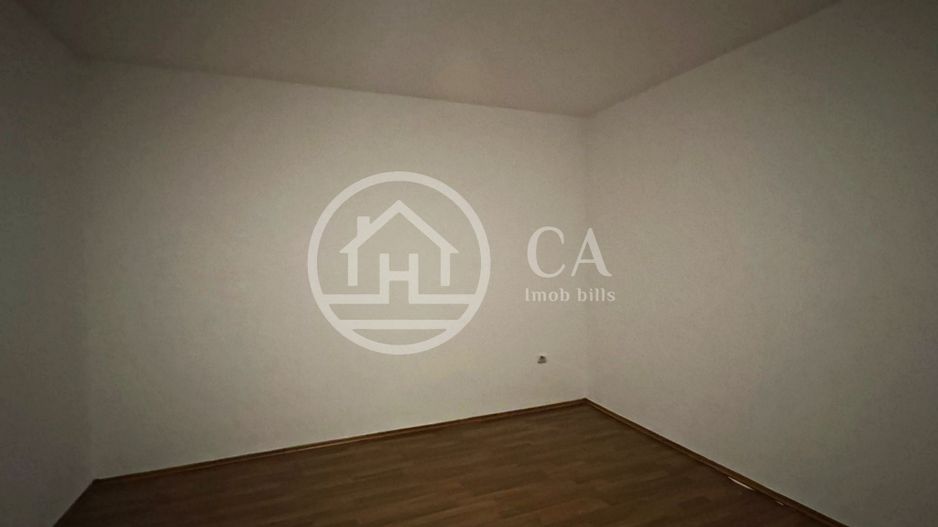 Casă de închiriat cu 4 camere în Cartierul Europa, Oradea - Poză 7