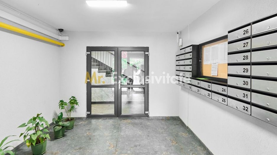 Apartament decomandat  4 camere -  etaj intermediar - Cartier Nord - Poză 11