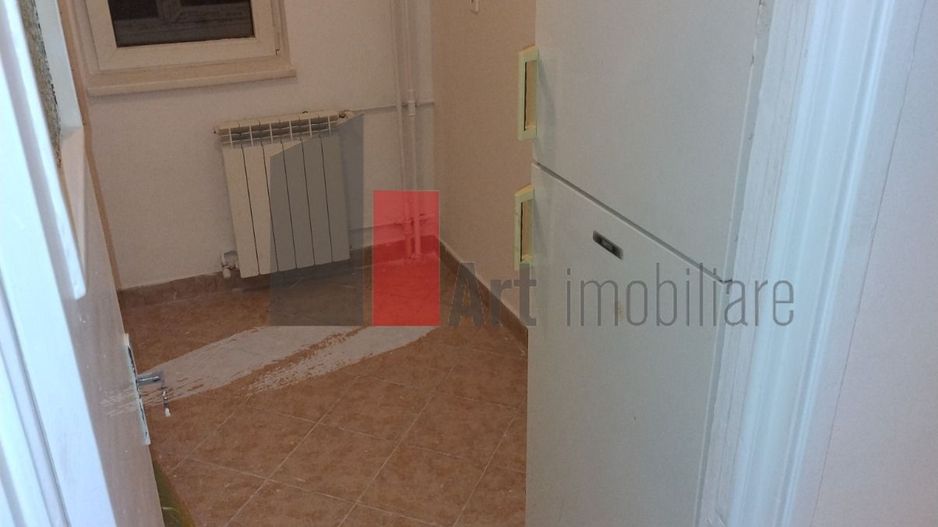 Vânzare apartament 2 camere semidecomandat Piața Progresul - Poză 7