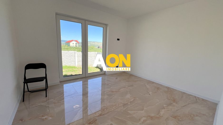 Casa individuala de vanzare, 3 camere, 2 bai - Poză 7