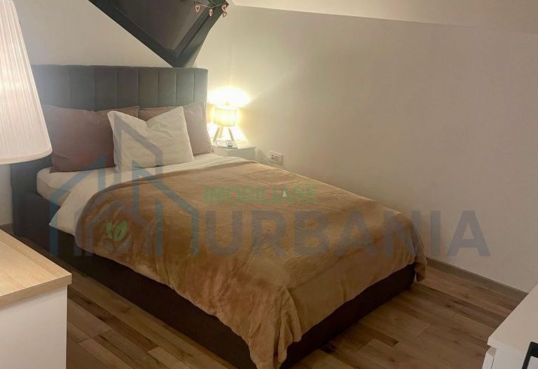 Casă + Garaj Spațios * # * # * - Poză 12