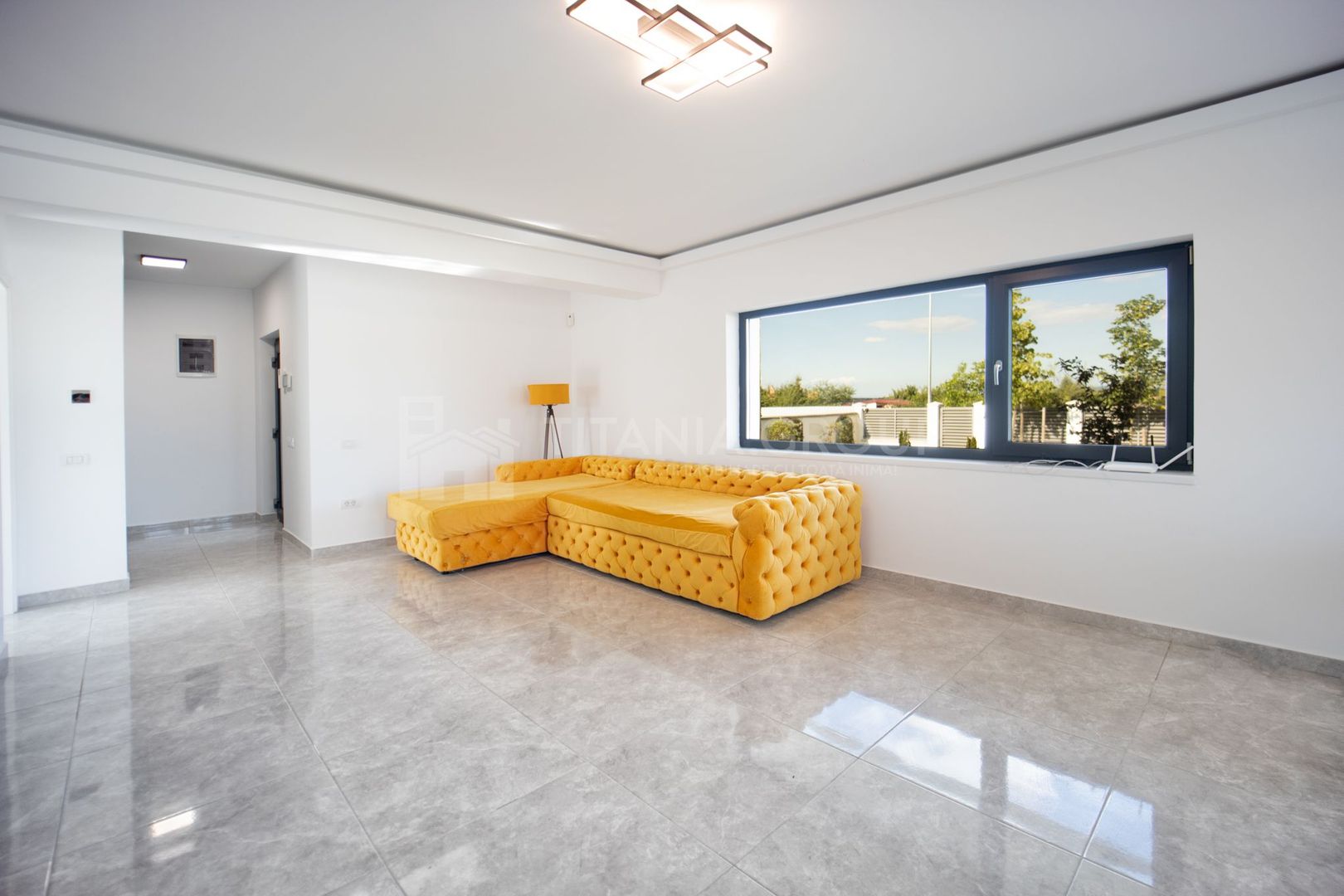 Prestigiu si eleganta! Proprietate de LUX, cu garaj si piscina -Harman - Poză 4