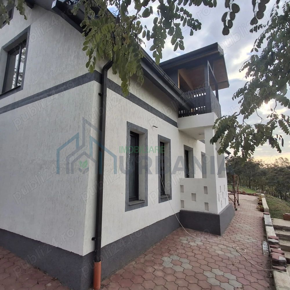 Vând casă P+M (2020) cu teren 2.860 m, Țigănași stradă principală - Poză 10