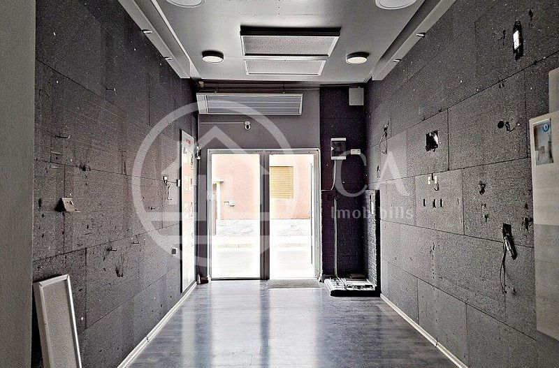 Spatiu comercial de inchiriat pe Calea Clujului, Oradea - Poză 1