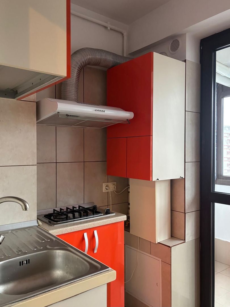 GARSONIERA - SEBASTIAN, CENTRALA PROPRIE, BUCATARIE INCHISA, MODERN - Poză 11