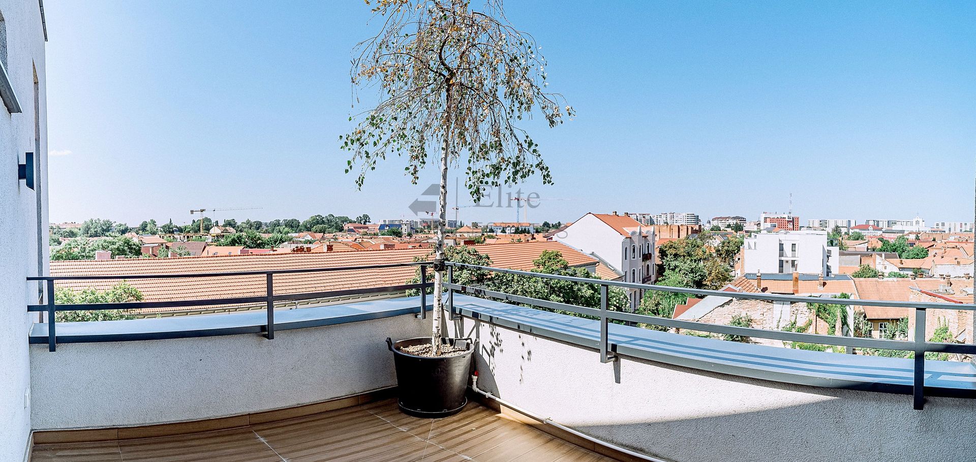 Penthouse de lux 530 mp ultracentral in Oradea - Poză 63