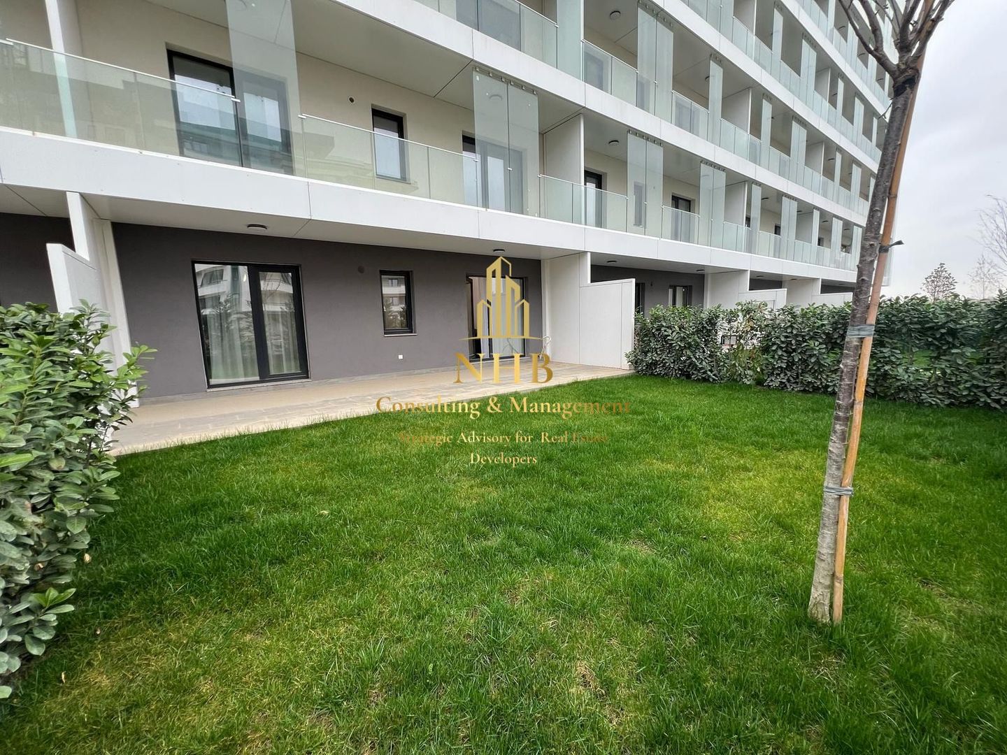 Apratament de inchiriat -2 camere-FIRST ESTATES PIPERA -PARCARE - Poză 1