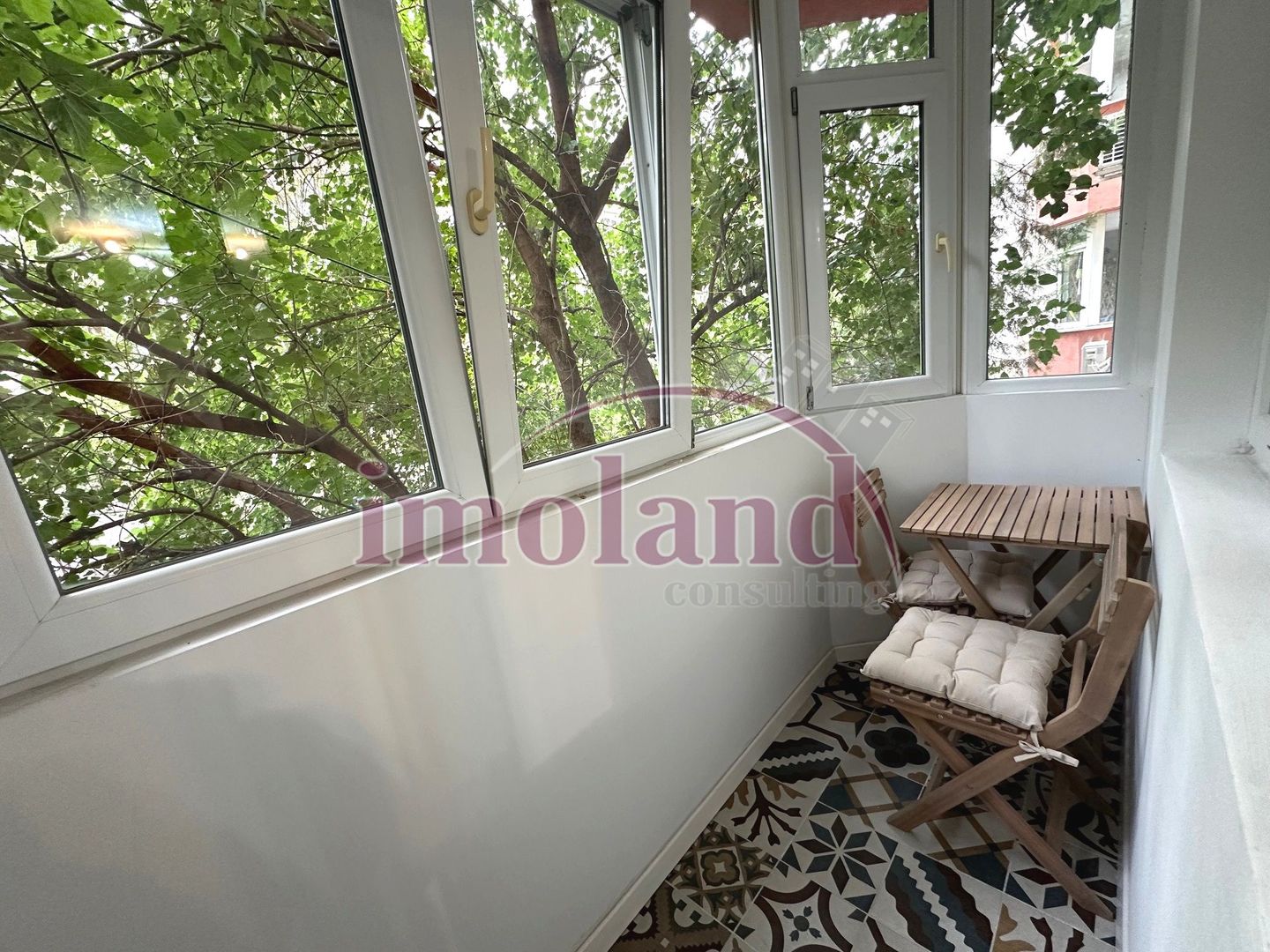 Prima inchiriere - Apartament renovat - 2 camere - etaj 1 - Ultracentral - Poză 5