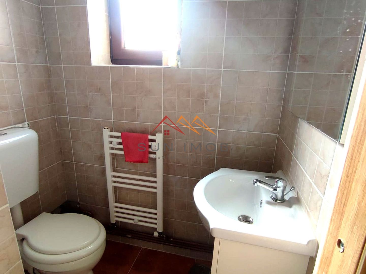 ÎNCHIRIERE CASĂ | CORNU | 2 DORMITOARE | TEREN 900 MP | 600 EUR/LUNĂ - Poză 14