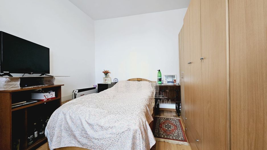 Apartament cu 2 camere de vanzare, Cetate - Poză 6