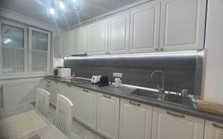 Apartament de inchiriat, cu 2 camere- zona Centrala, mobilat si utilat  - Poză 11