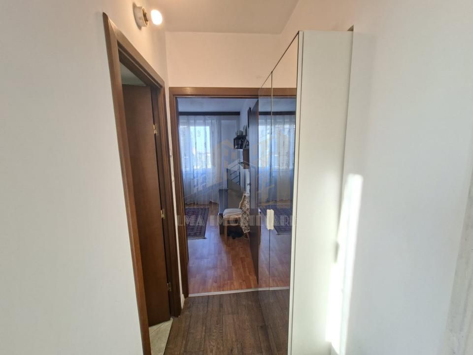 Apartament 3 camere semidecomandat Apolo Brasov - Poză 11