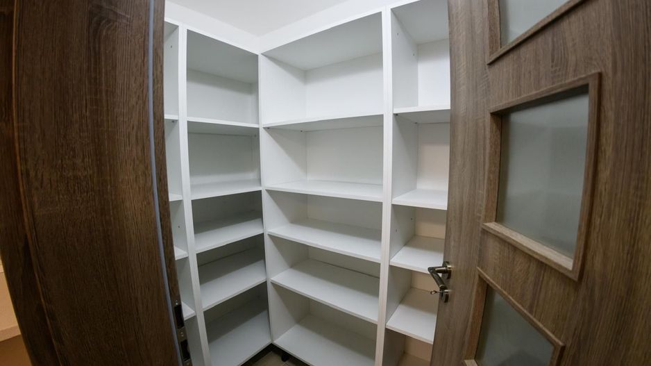 Apartament de închiriat – zona ultracentrală, Oradea - Poză 4