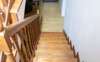 Vila spatioasa pt doua familii 10 camere Clinceni Monumentul Eroilor - Poză 10