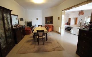 Vilă transformata în cămin pretabilă investiție - Poză 9