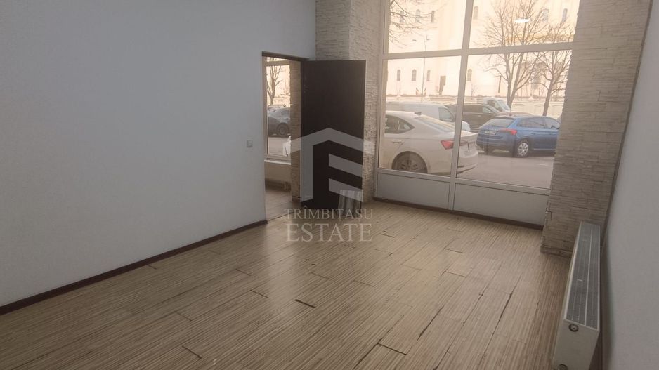 Spațiu Cafenea, Salon Cos., Cab.Stomat. !Vis a vis de Catedrala Neamul - Poză 6