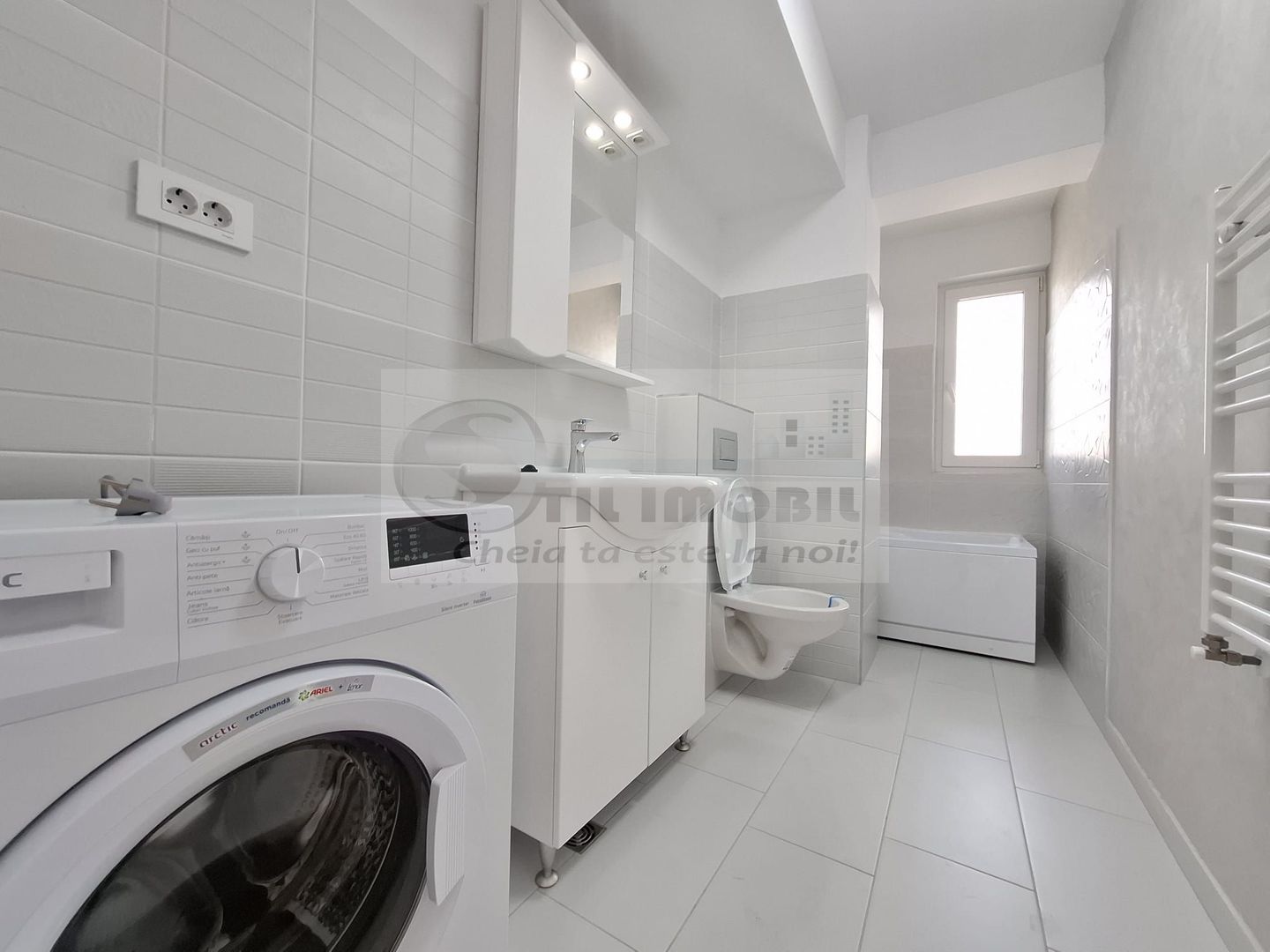Liber, mobilat, de vanzare apartament 2 camere, Cug Pepiniera - Poză 12