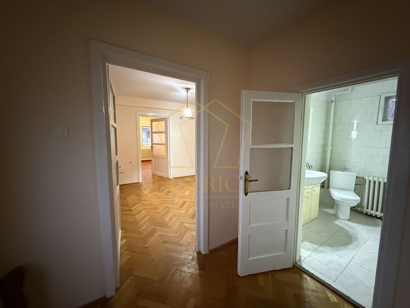 Casa cu 4 camere de inchiriat | Complexul Studentesc - Poză 6