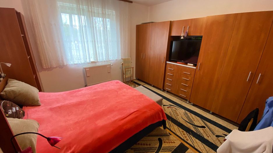 Casa cu 2 apartamente in zona Braytim - Poză 15