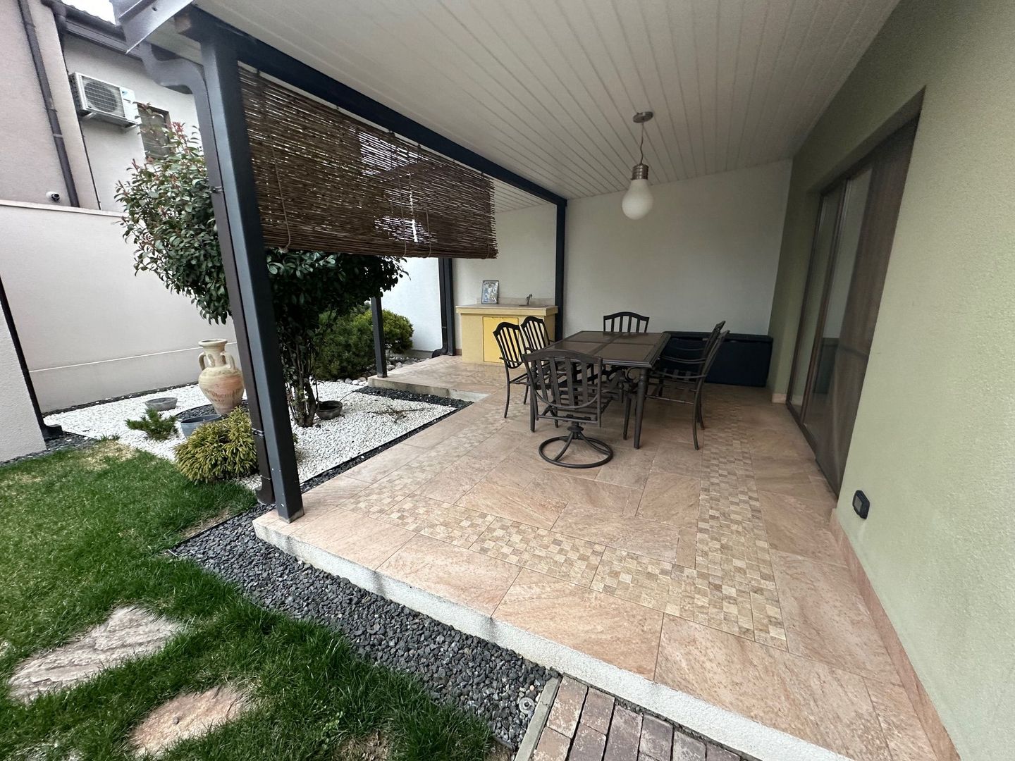 O casa cu personalitate - Poză 4