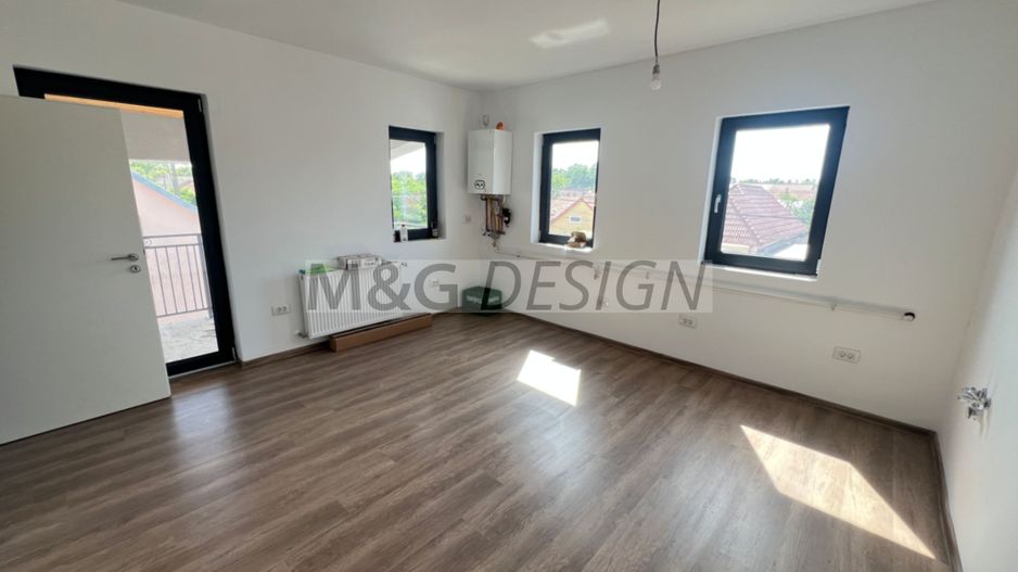 Apartament 3 camere zona Crisan , etaj 1, prima inchiriere - Poză 1