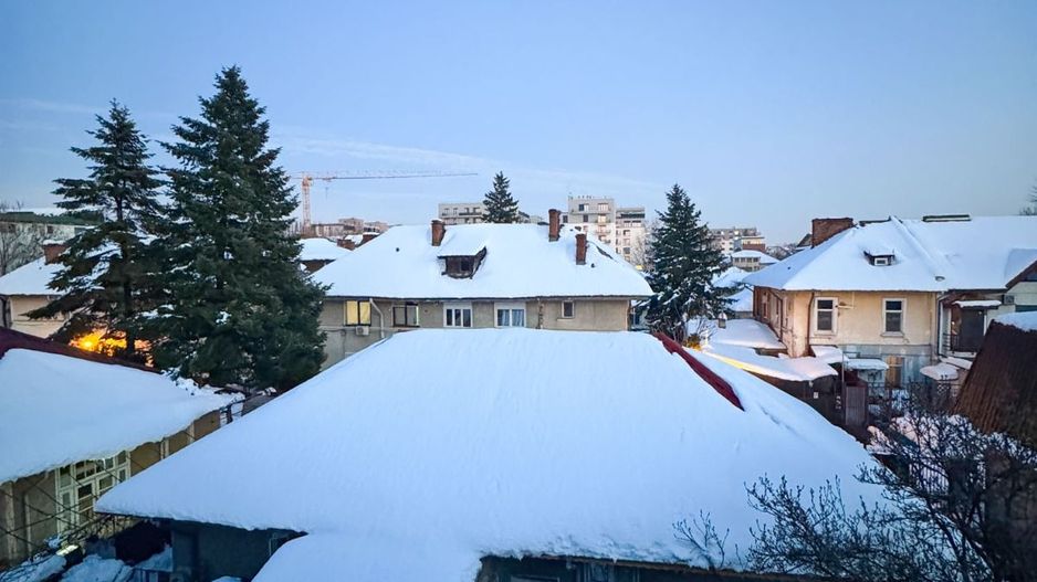 Apartament 2 camere - Domenii, etaj 2/2, centrala noua, curte, boxă, pod. - Poză 19