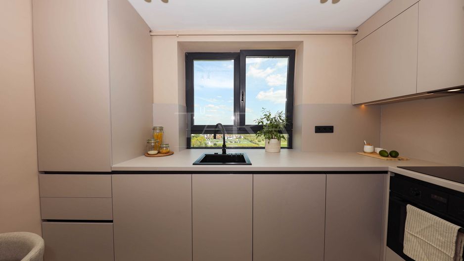 Apartament renovat premium cu panoramă – Gheorgheni. - Poză 3