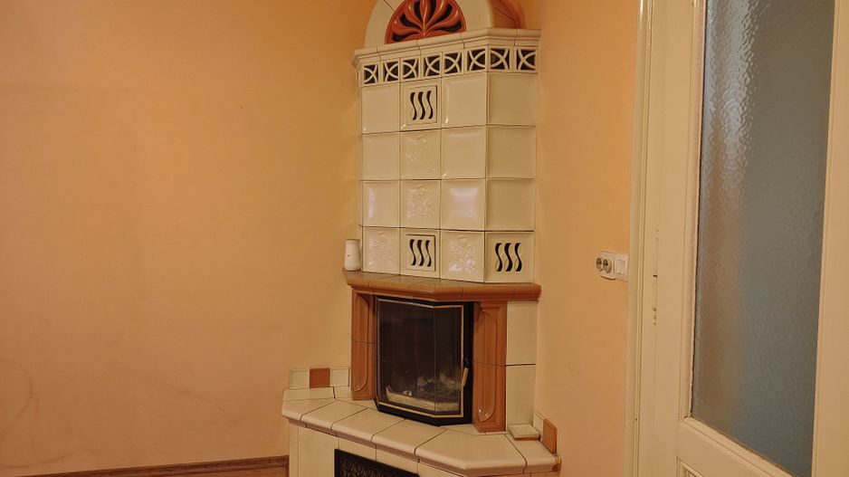 Apartament la casă cu front stradal,  str. M. Eminescu. 119 900 E. - Poză 9