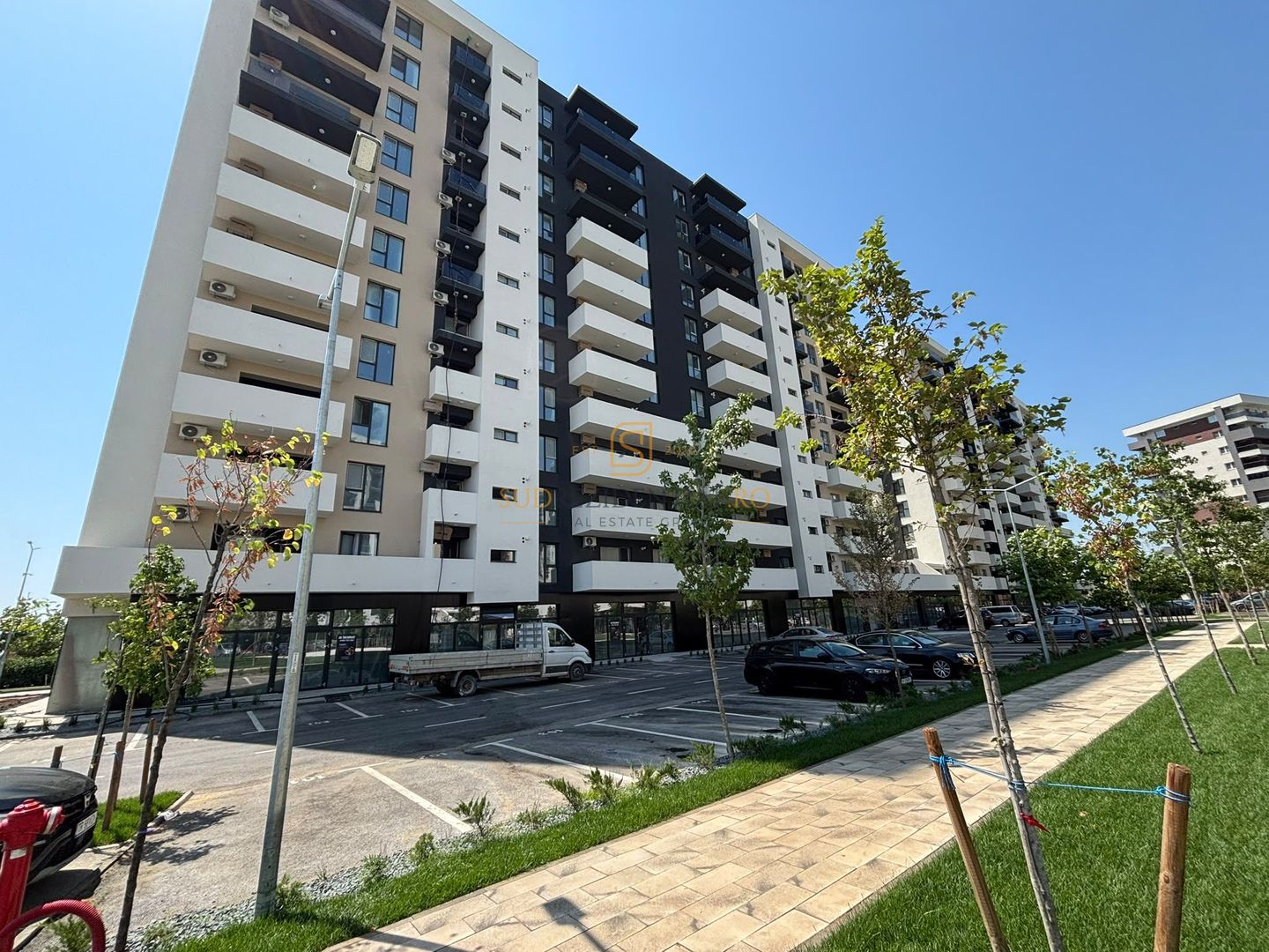 Spații comerciale de închiriat | The Grand Kristal Residence - Poză 8