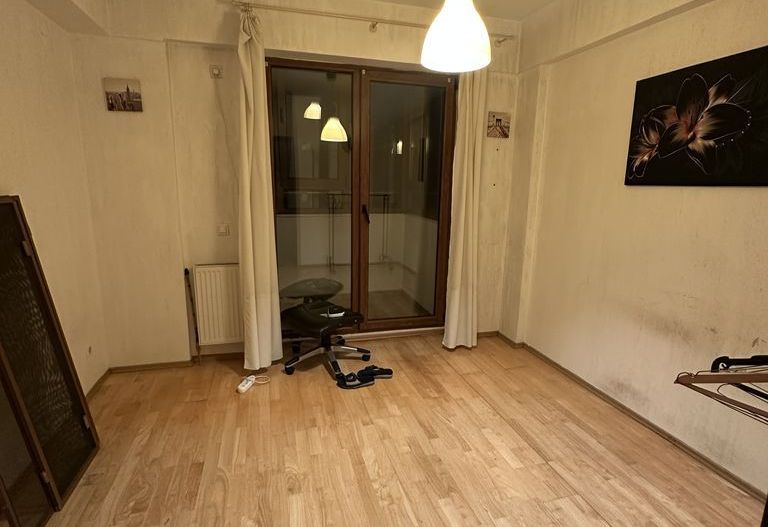 Apartament 2 camere, Bloc 2008, Delea Veche-Calarasi, 48mp - Poză 7