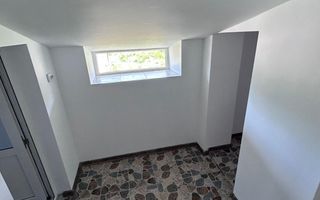 SAT CERCHEZU - Casa renovata complet si gradina - Poză 5