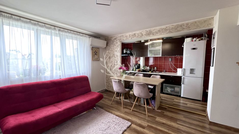 Apartament cu 2 camere decomandat + boxa in zona Bucium Manastur - Poză 2