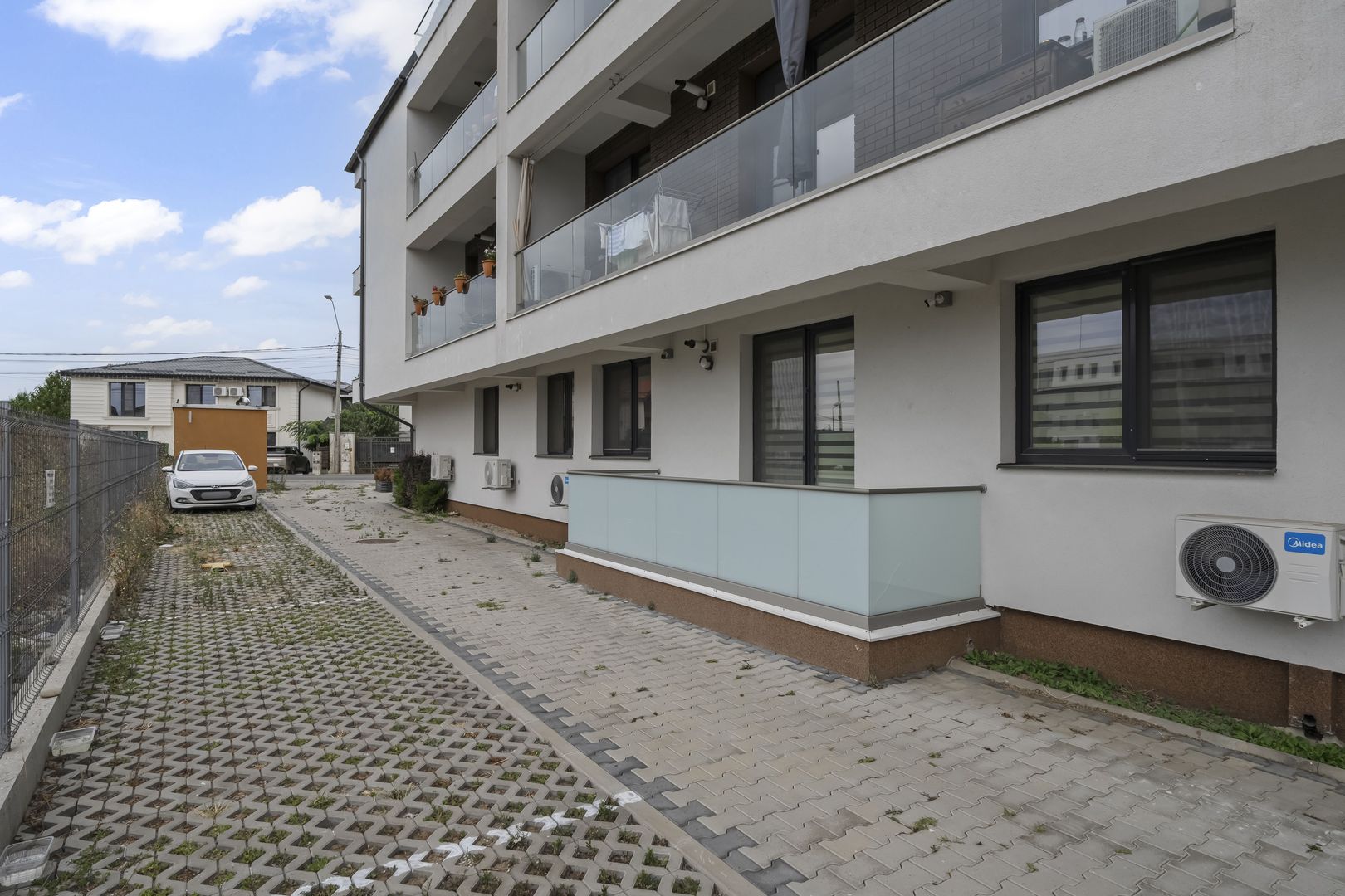 Apartament 2 Camere Otopeni SUPERB 23 august - Poză 10