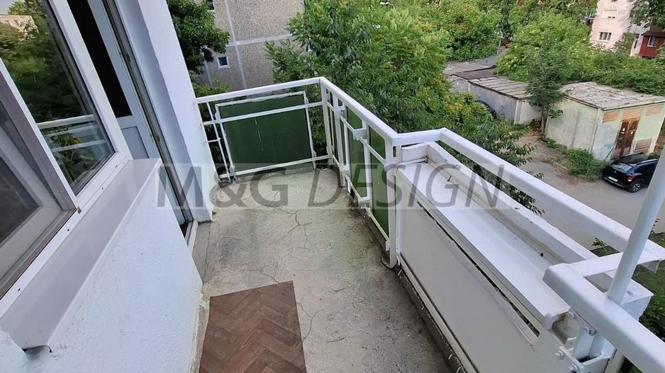 Aradului Vest, 3 camere decomandate, 2 bai, 2 balcoane, centrala gaz, - Poză 11