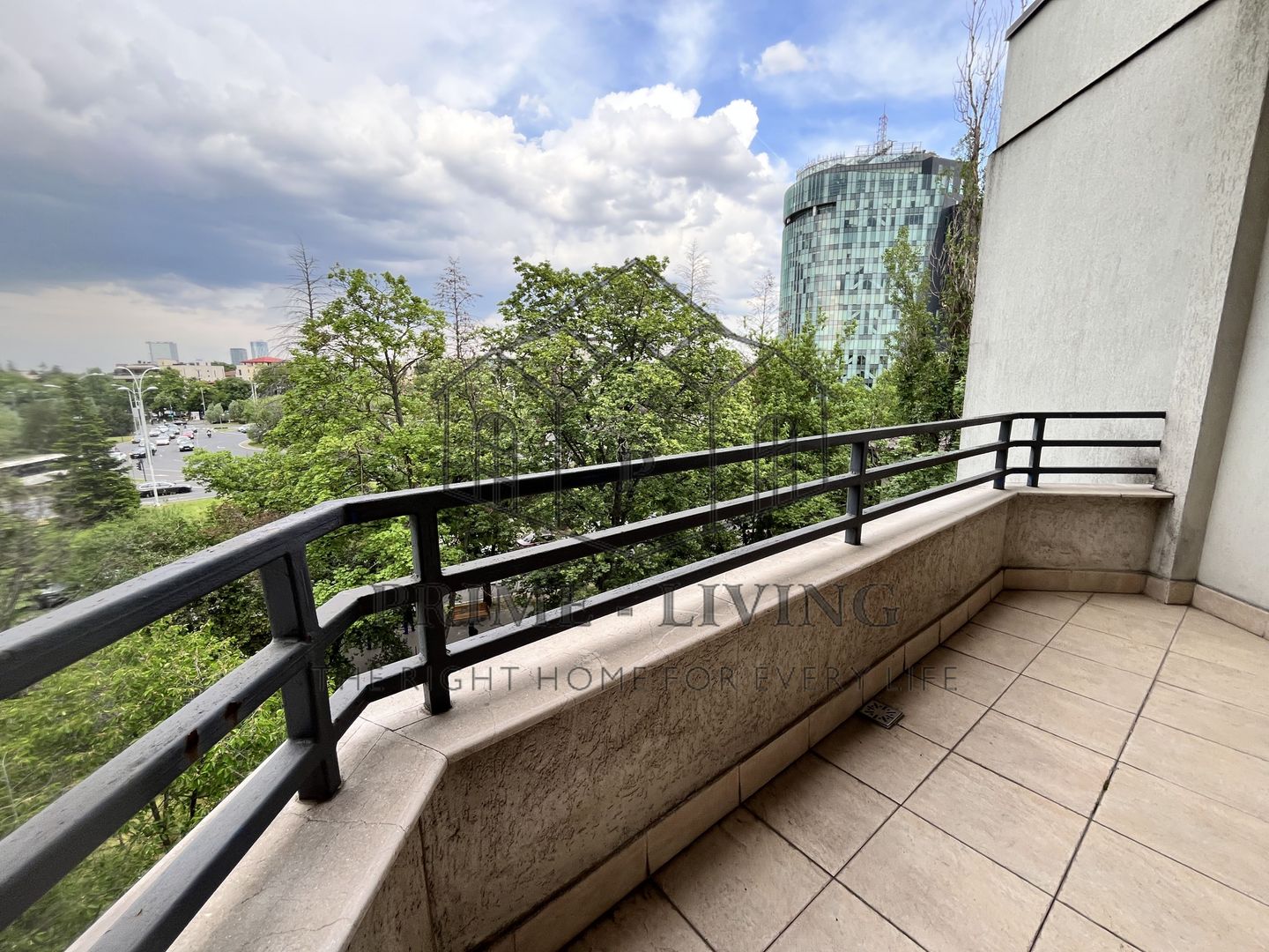 APARTAMENT SPAȚIOS LA INCHIRIERE IN ZONA AVIATORILOR - Poză 12